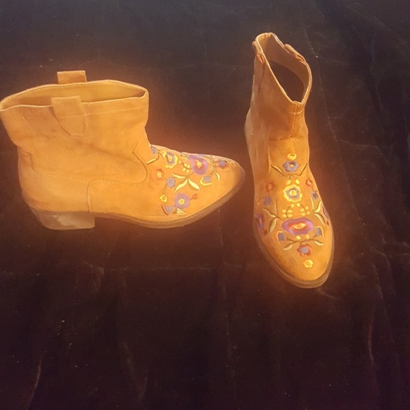 Booties - Picture 2 of 5